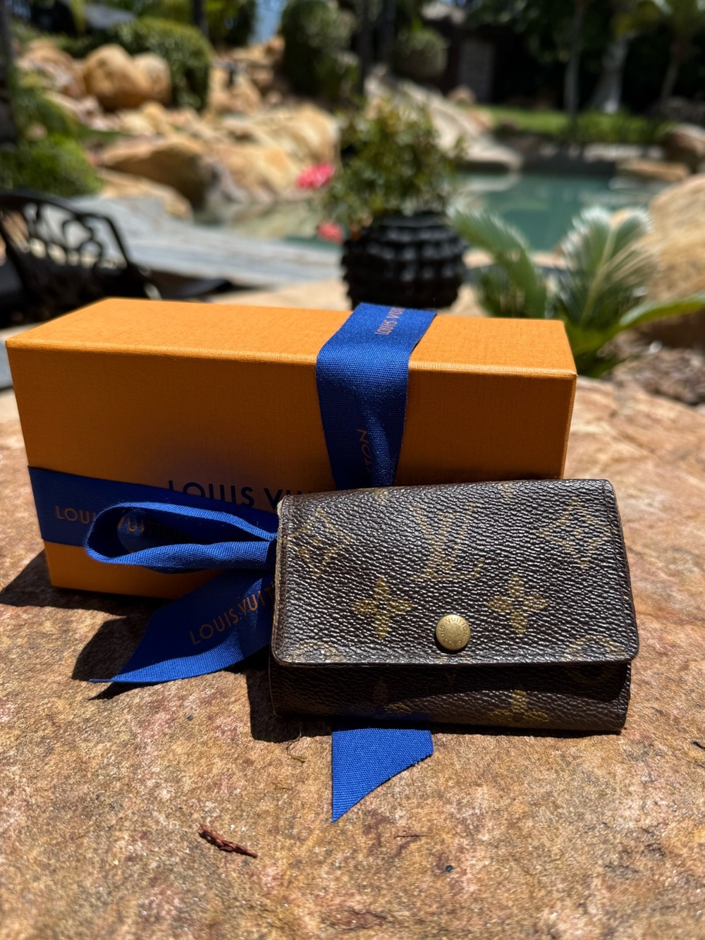 Louis Vuitton luxury Monogram Canvas Small Snap kep Wallet holder